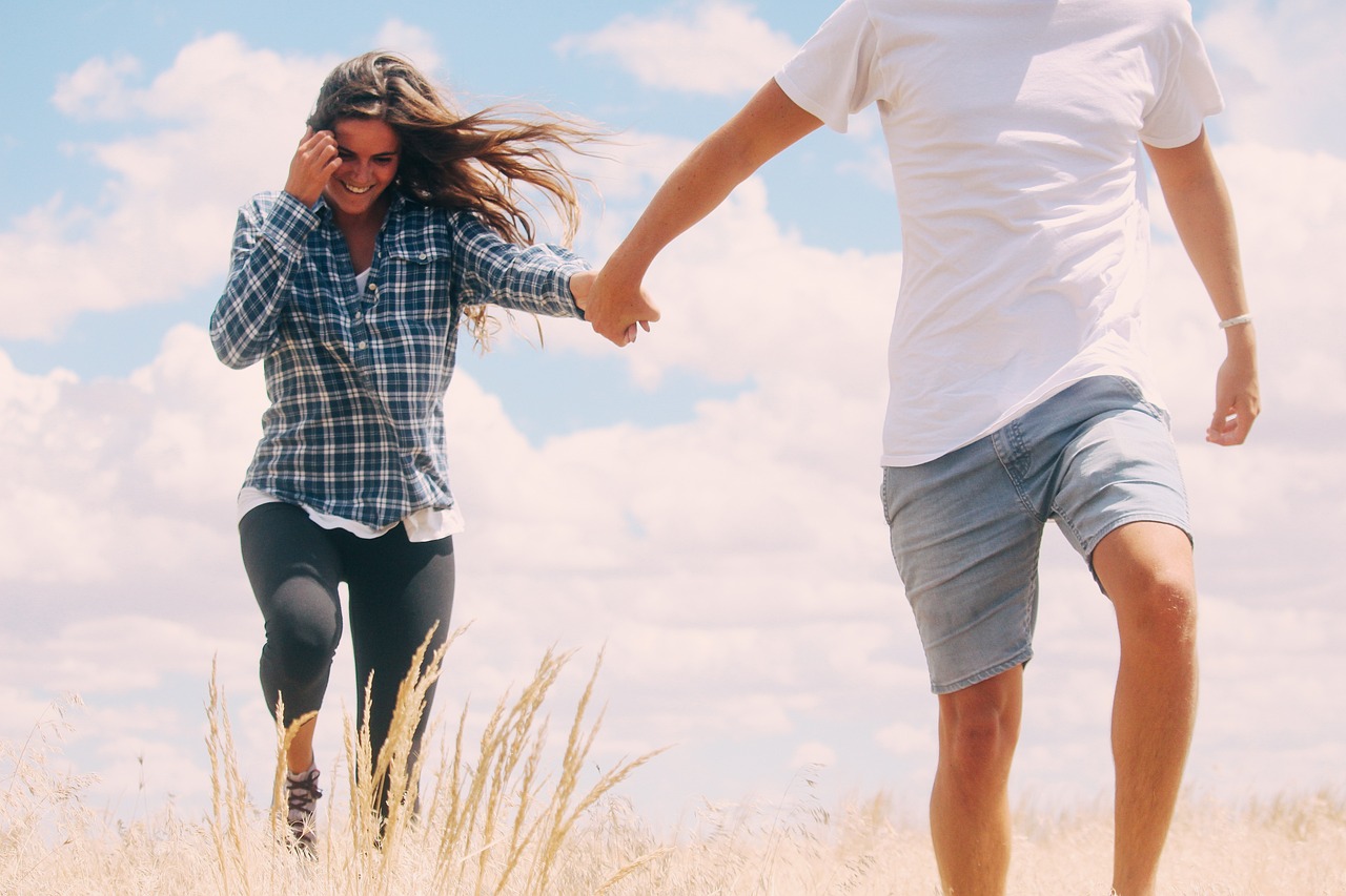 シングルマザーのための信頼できる出会いを提供する婚活プラットフォーム